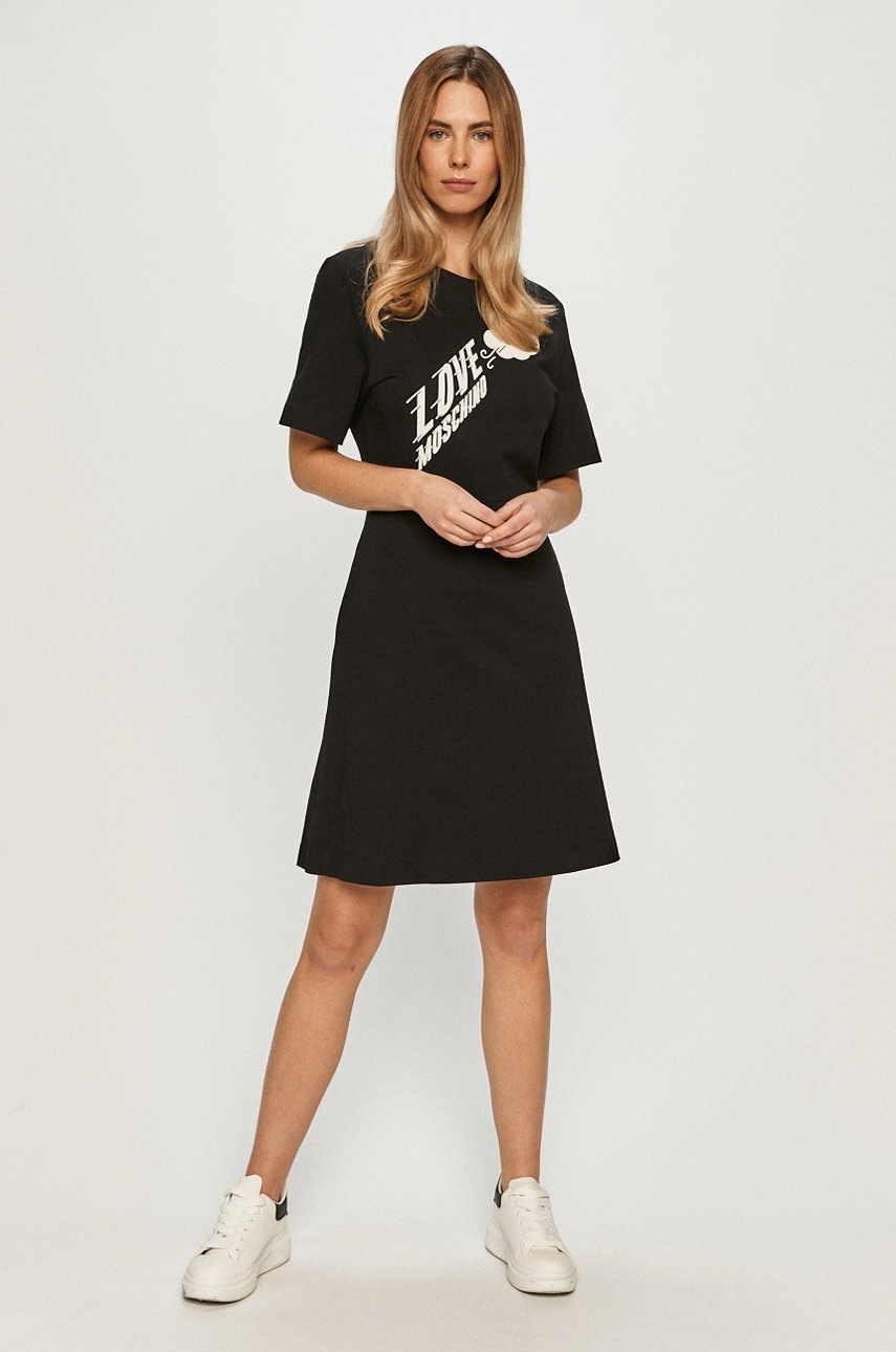 

Love Moschino - Плаття