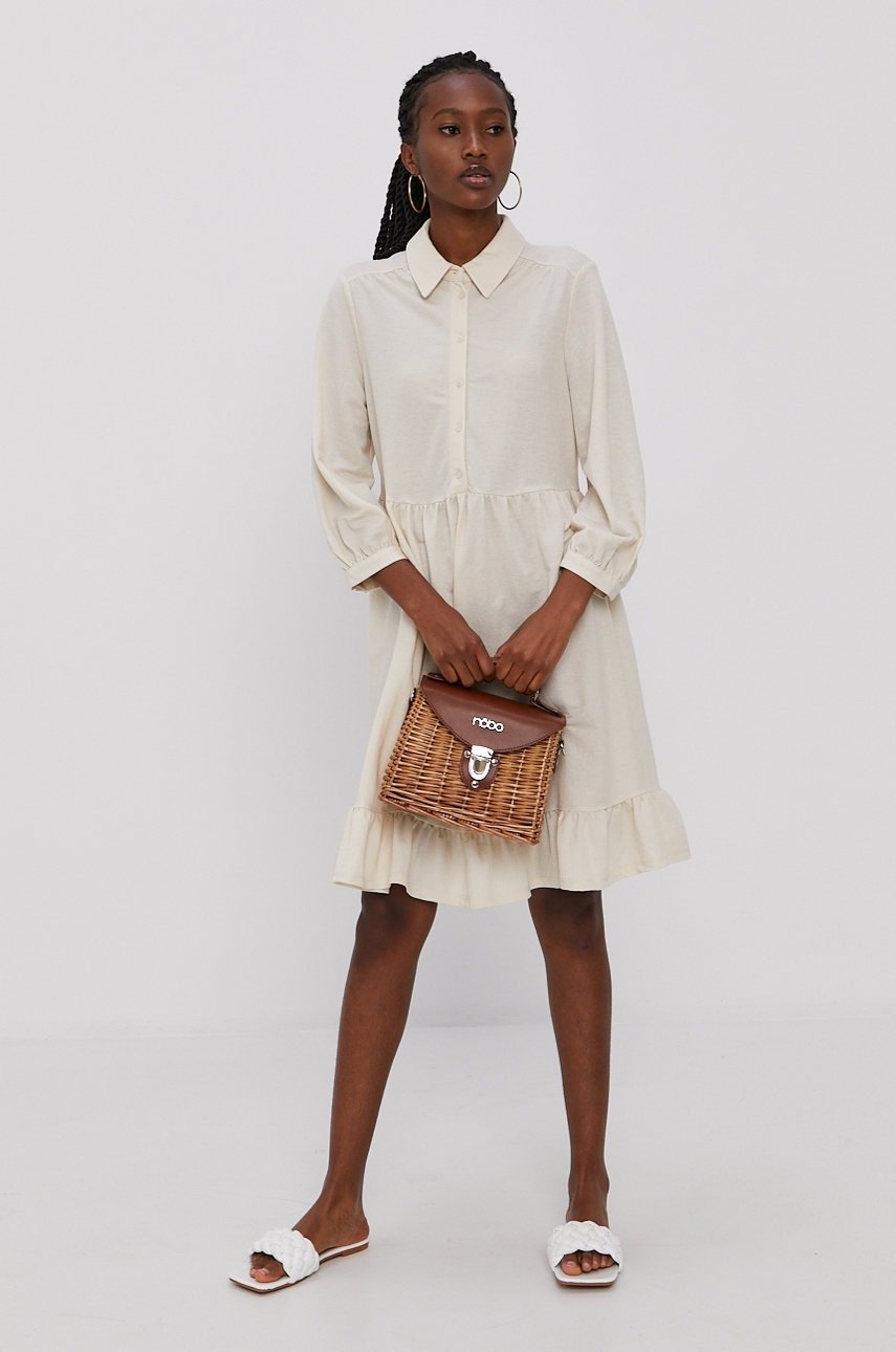 

Платье Vero Moda цвет кремовый mini расклешённое