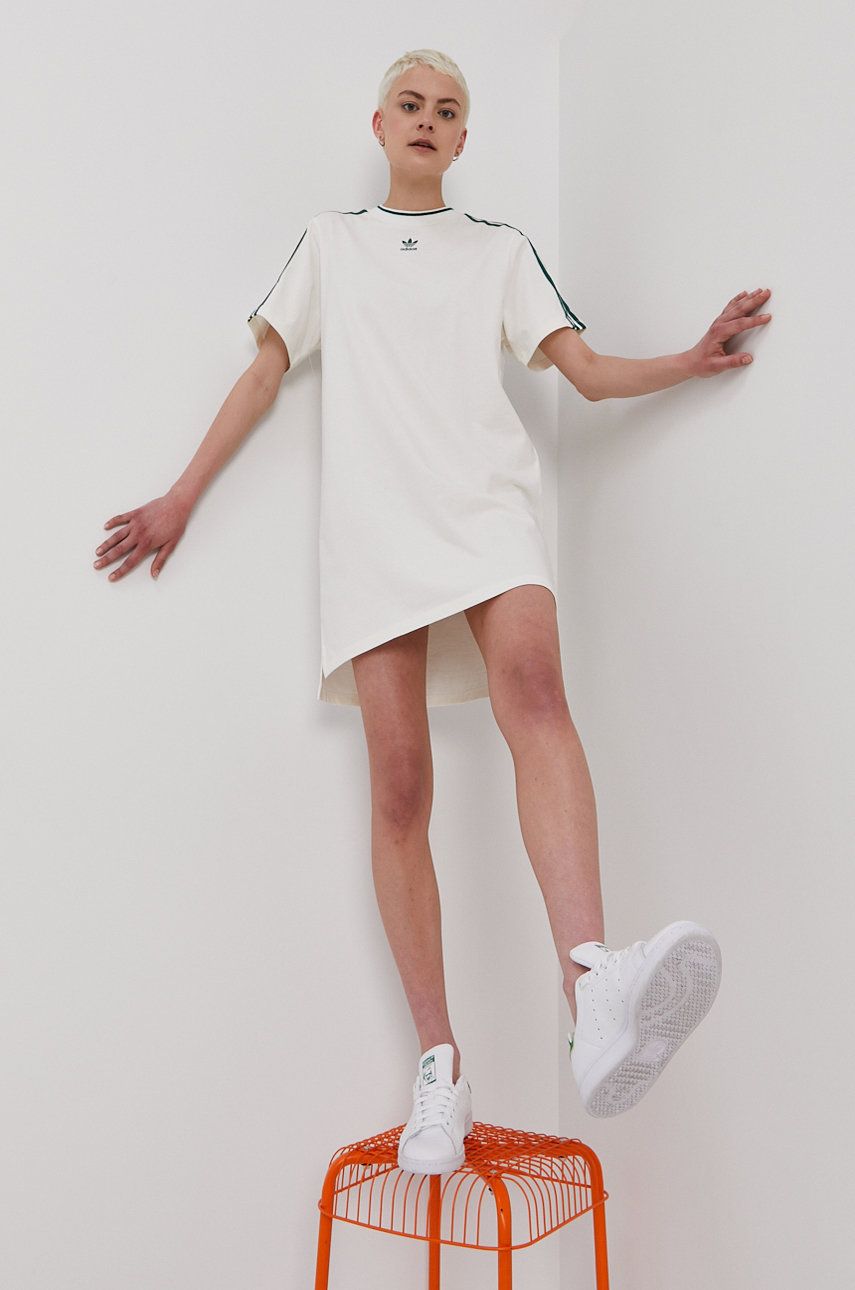 Adidas Originals Rochie culoarea alb, mini, oversize adidas Originals imagine megaplaza.ro