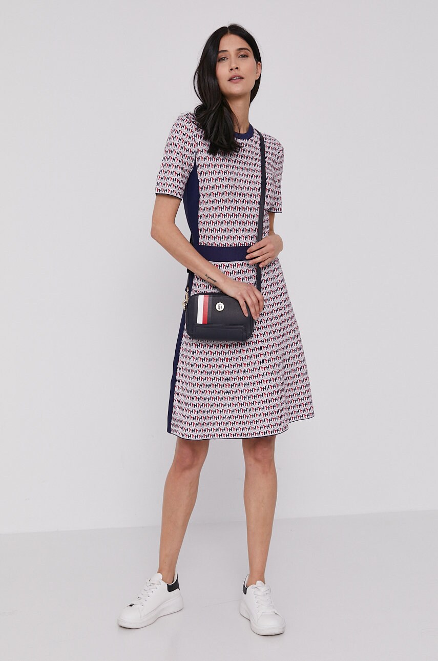 

Tommy Hilfiger - Платье