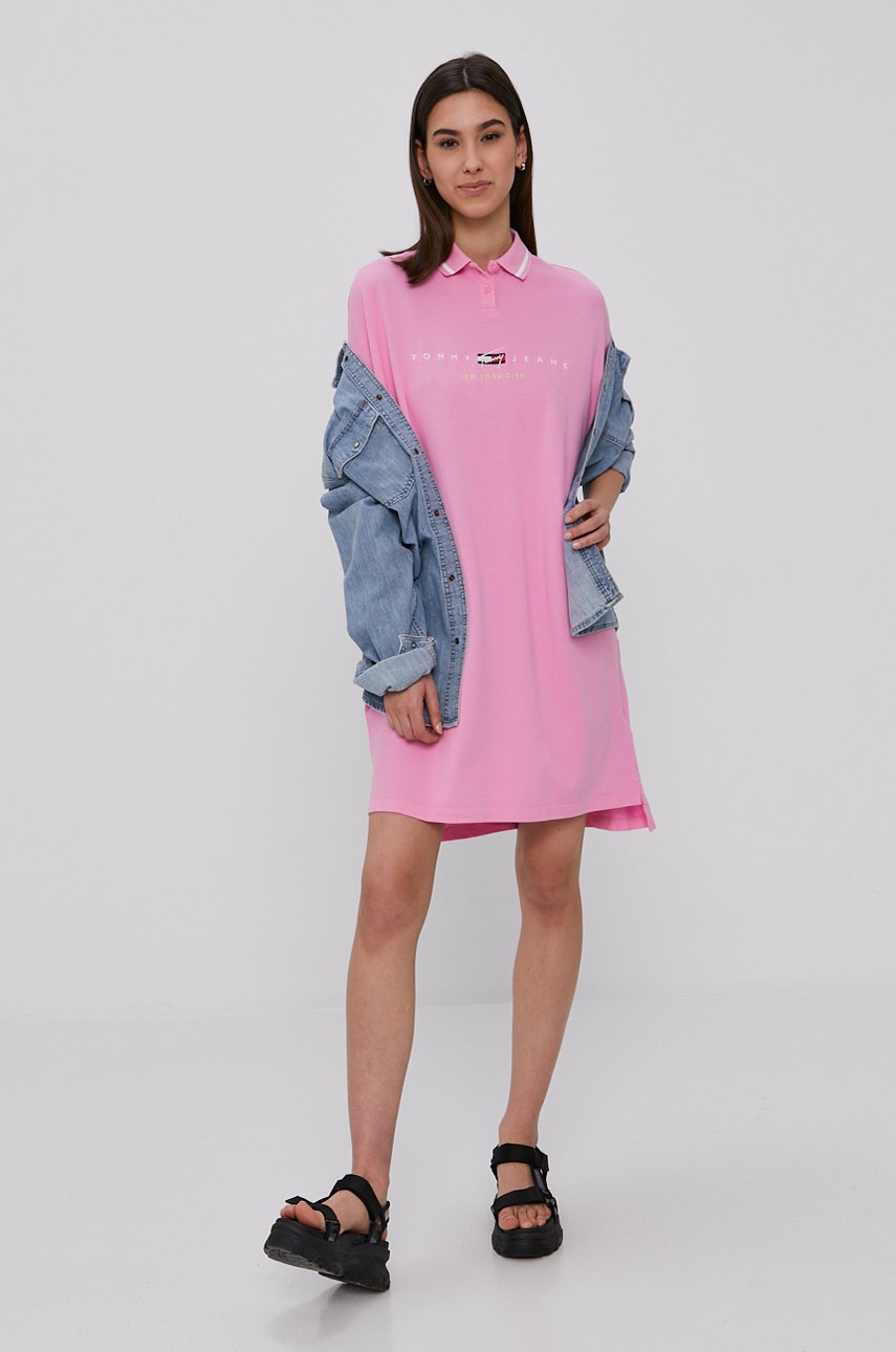 

Рокля Tommy Jeans в лилаво къс модел със стандартна кройка, Виолетов