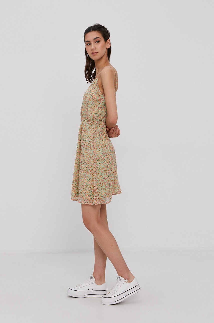 

Сукня Vero Moda колір зелений mini розкльошена