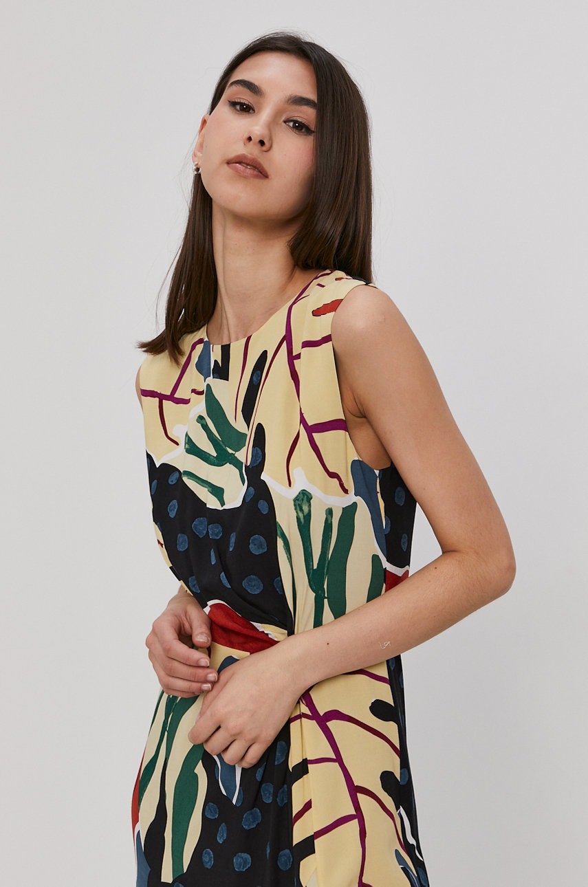 

Сукня Superdry midi пряма