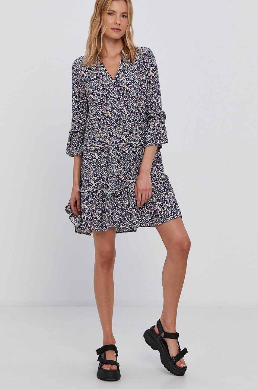 

Платье Vero Moda цвет синий mini расклешённое