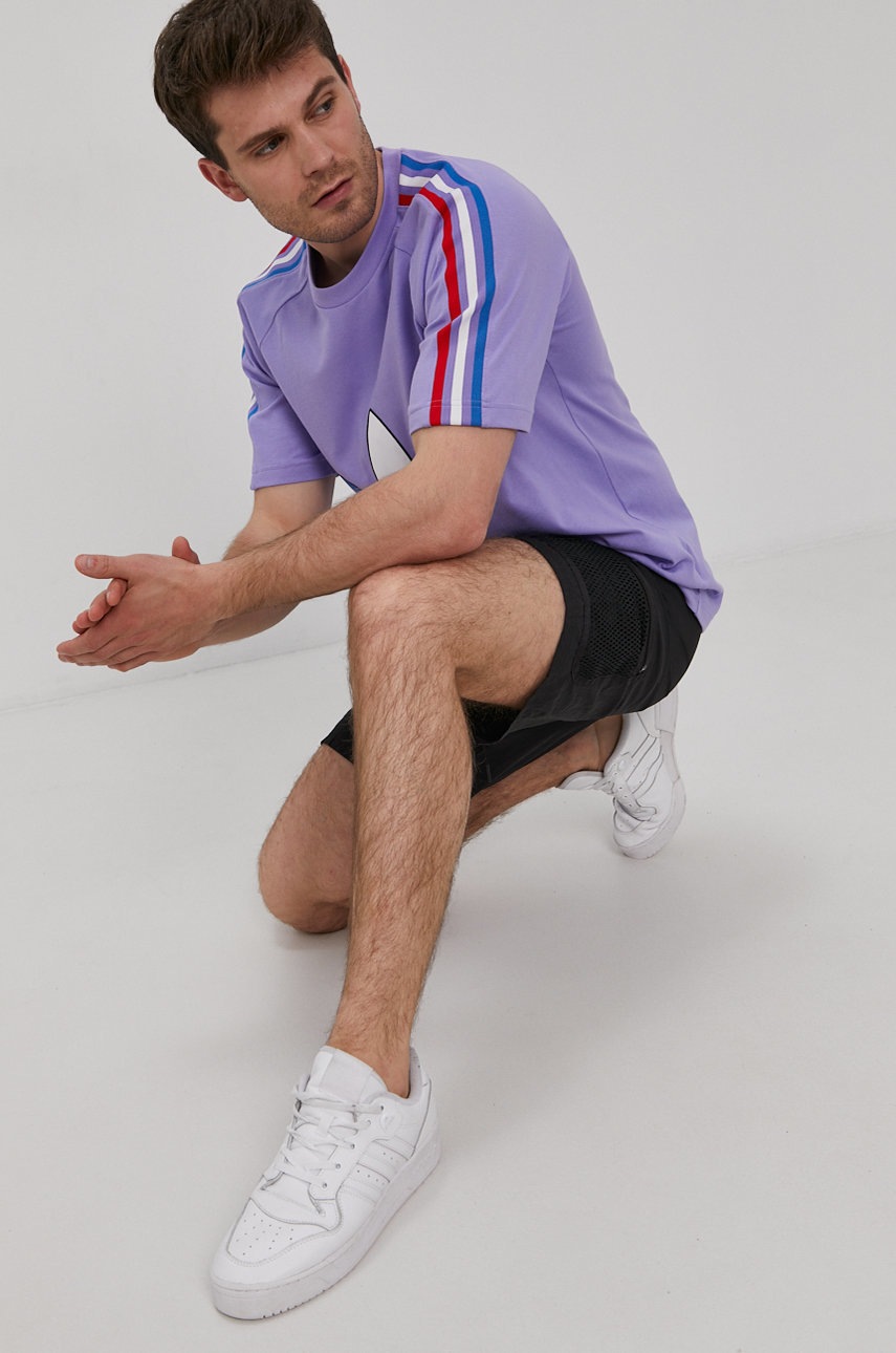 

Шорти adidas Originals чоловічі колір чорний