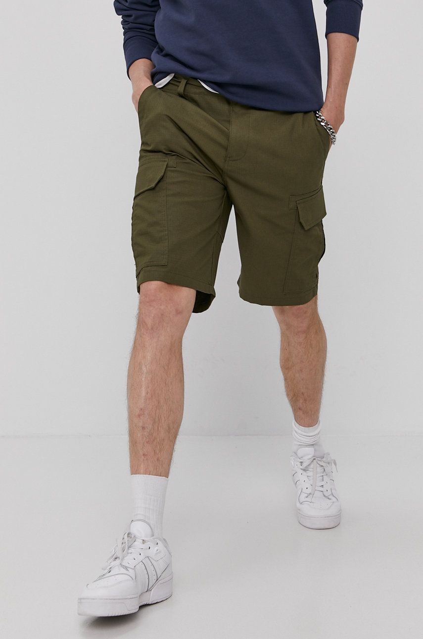 Dickies Pantaloni scurți bărbați, culoarea verde answear imagine noua
