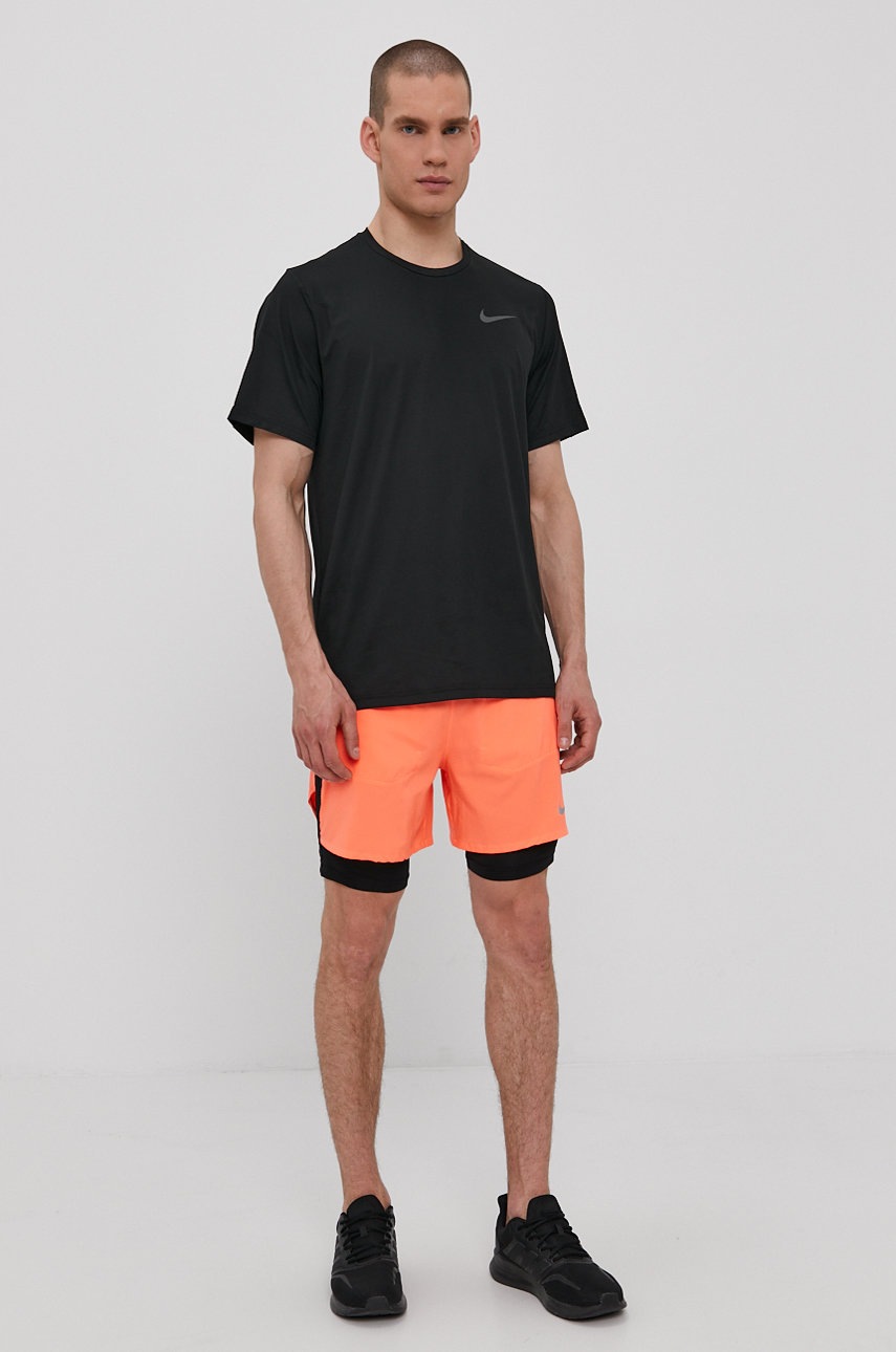 

Nike - Шорты