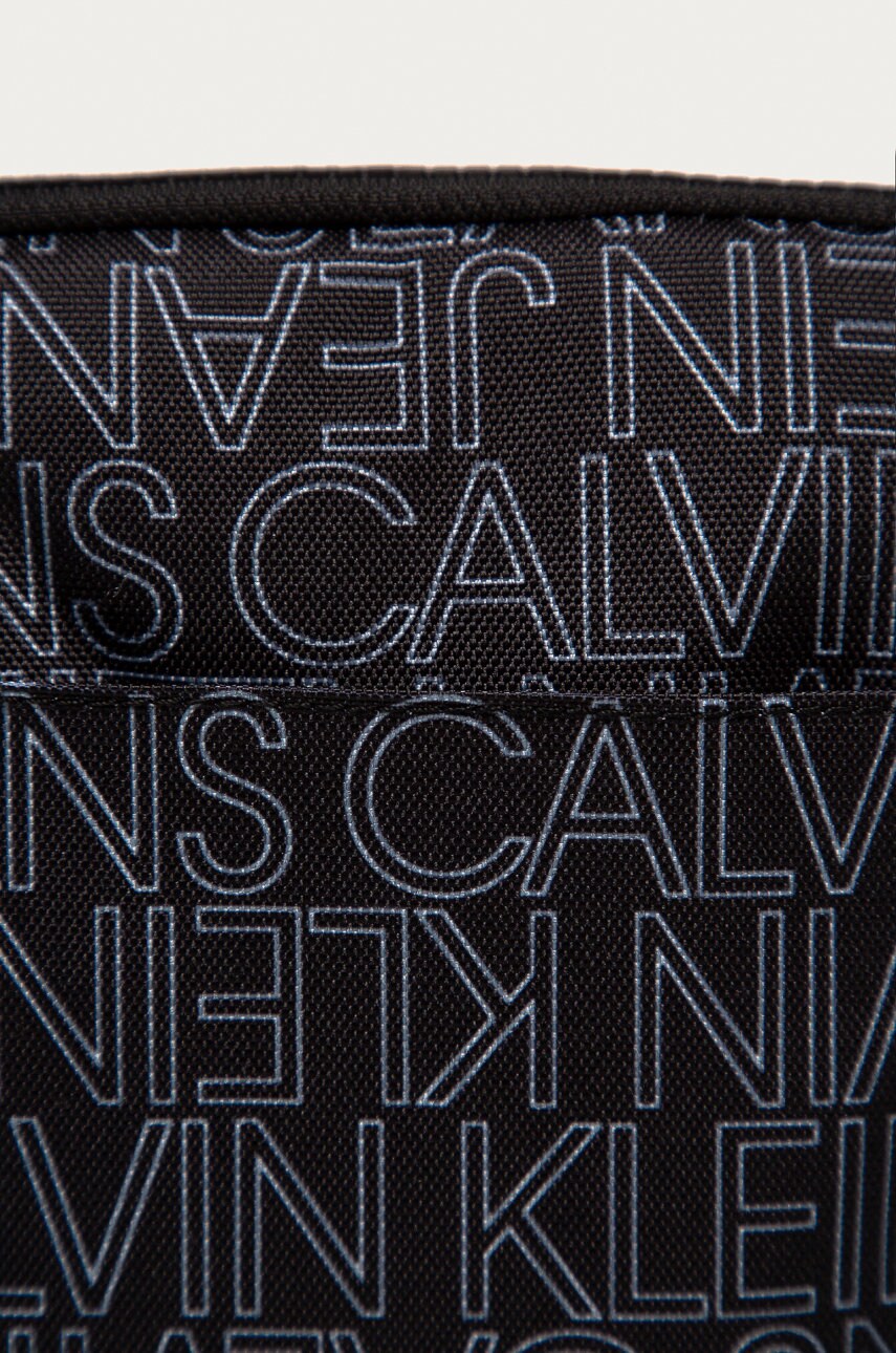 

Calvin Klein Jeans - Сумка