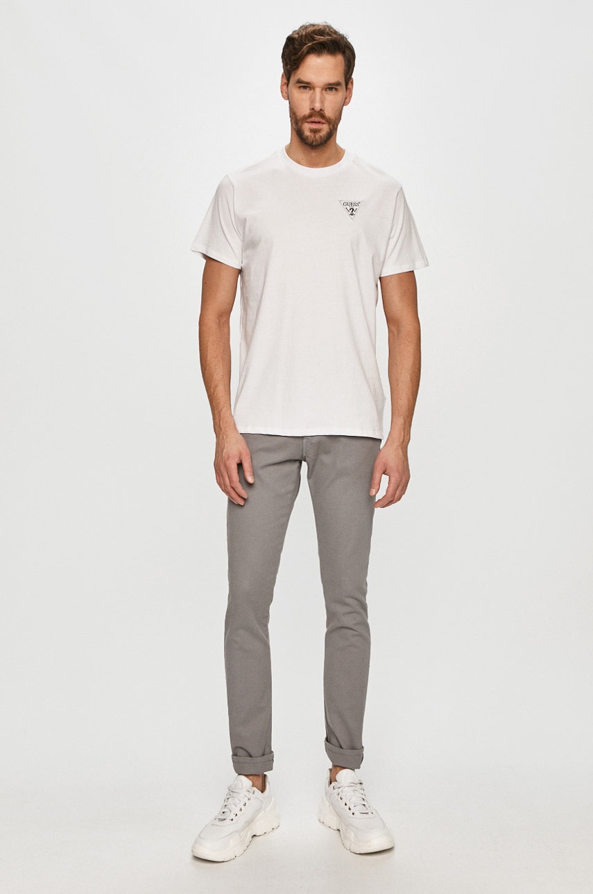 

Guess - Футболка