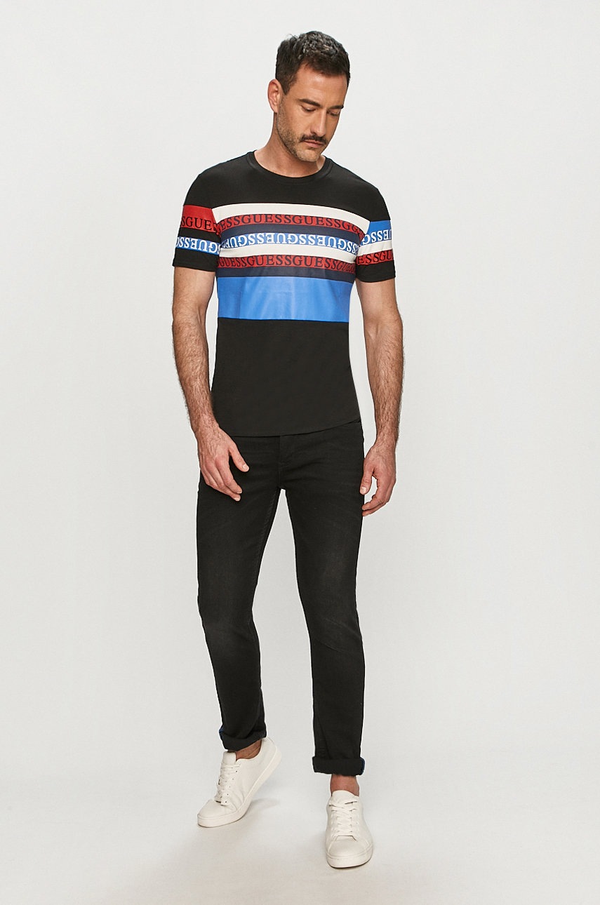 

Guess - Футболка
