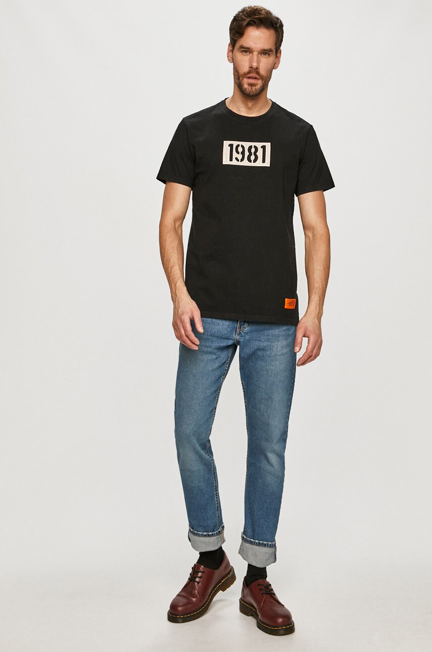 

Guess - Футболка