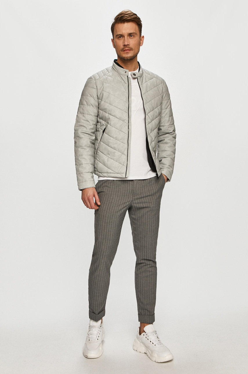 

Guess - Футболка
