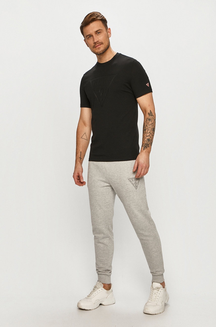 

Guess - Футболка
