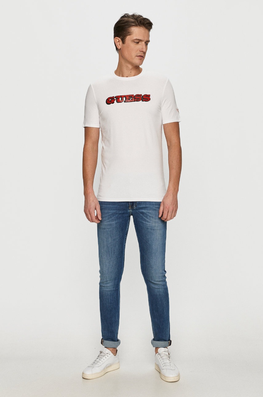 

Guess - Футболка