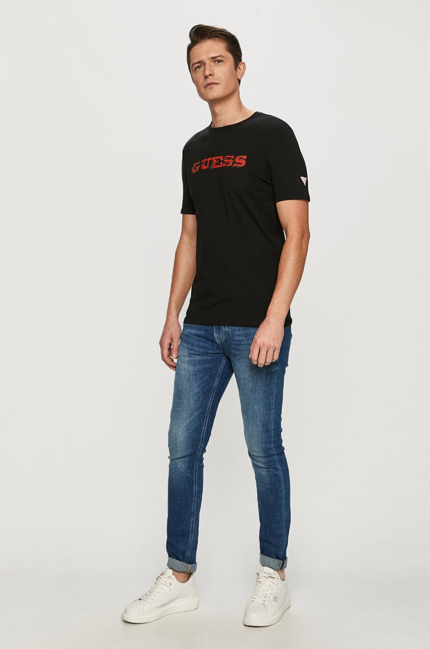 

Guess - Футболка