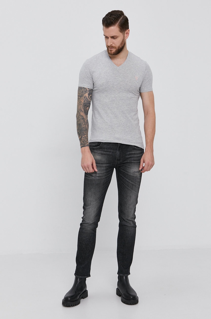 

Guess - Футболка