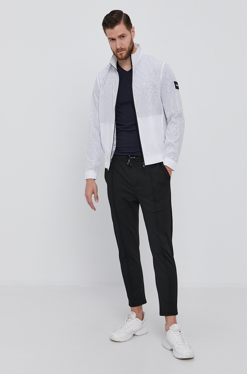

Guess - Футболка
