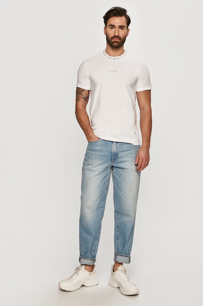 

Calvin Klein Jeans - Футболка