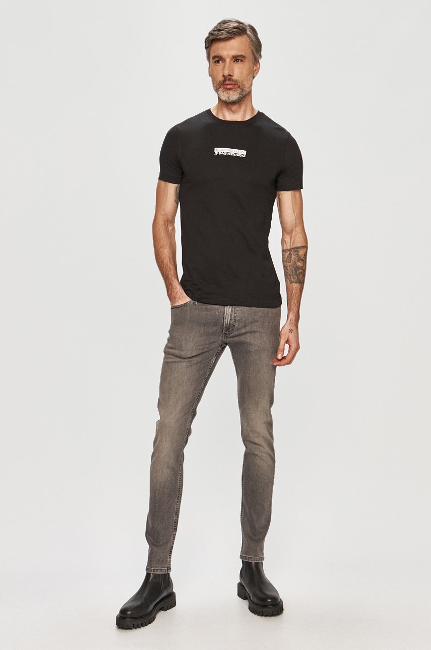 

Calvin Klein Jeans - Футболка