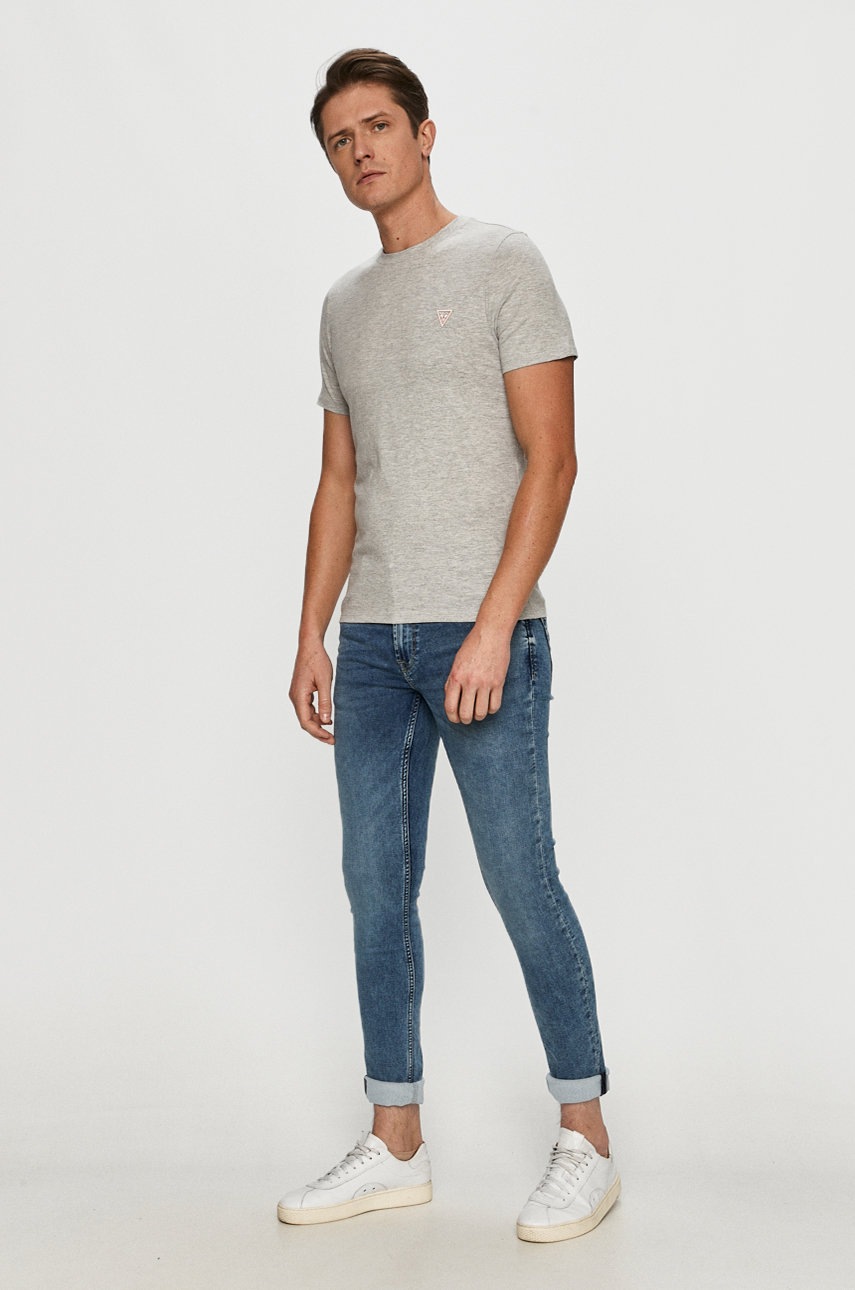 

Guess - Футболка
