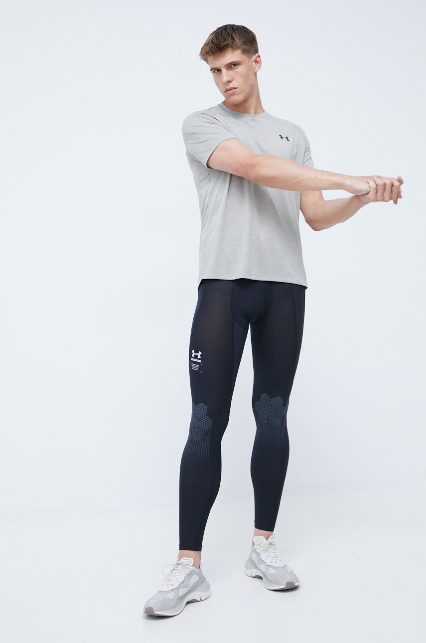 

Футболка Under Armour мужской цвет зелёный однотонный