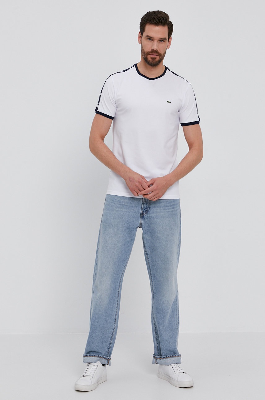 

Футболка Lacoste мужской цвет белый однотонный