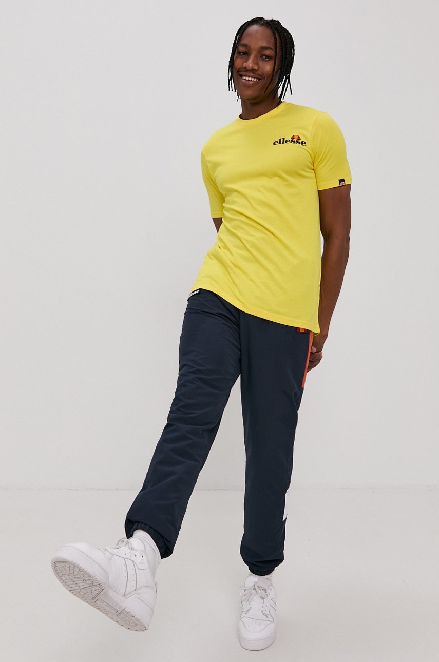 

Хлопковая футболка Ellesse цвет жёлтый с аппликацией