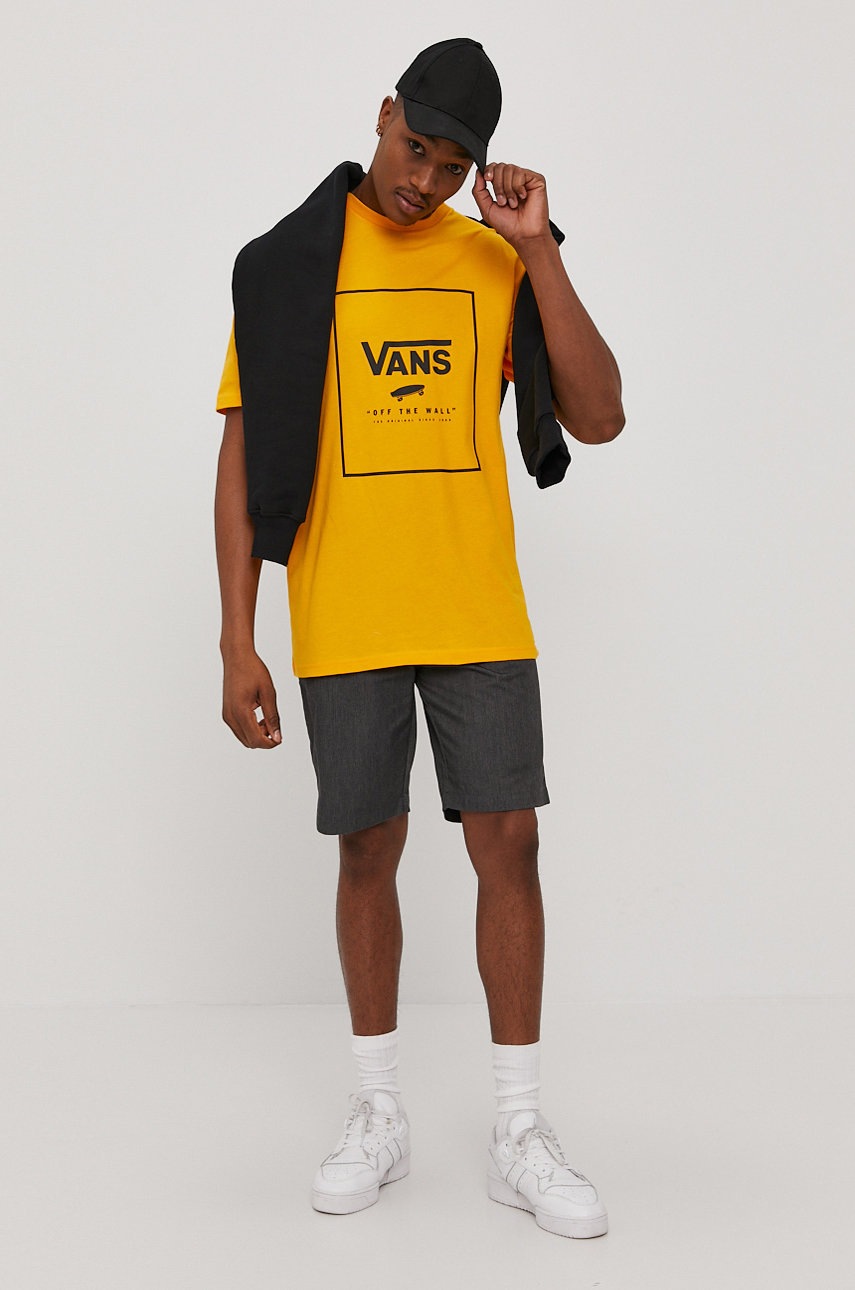 

Футболка Vans цвет оранжевый с принтом