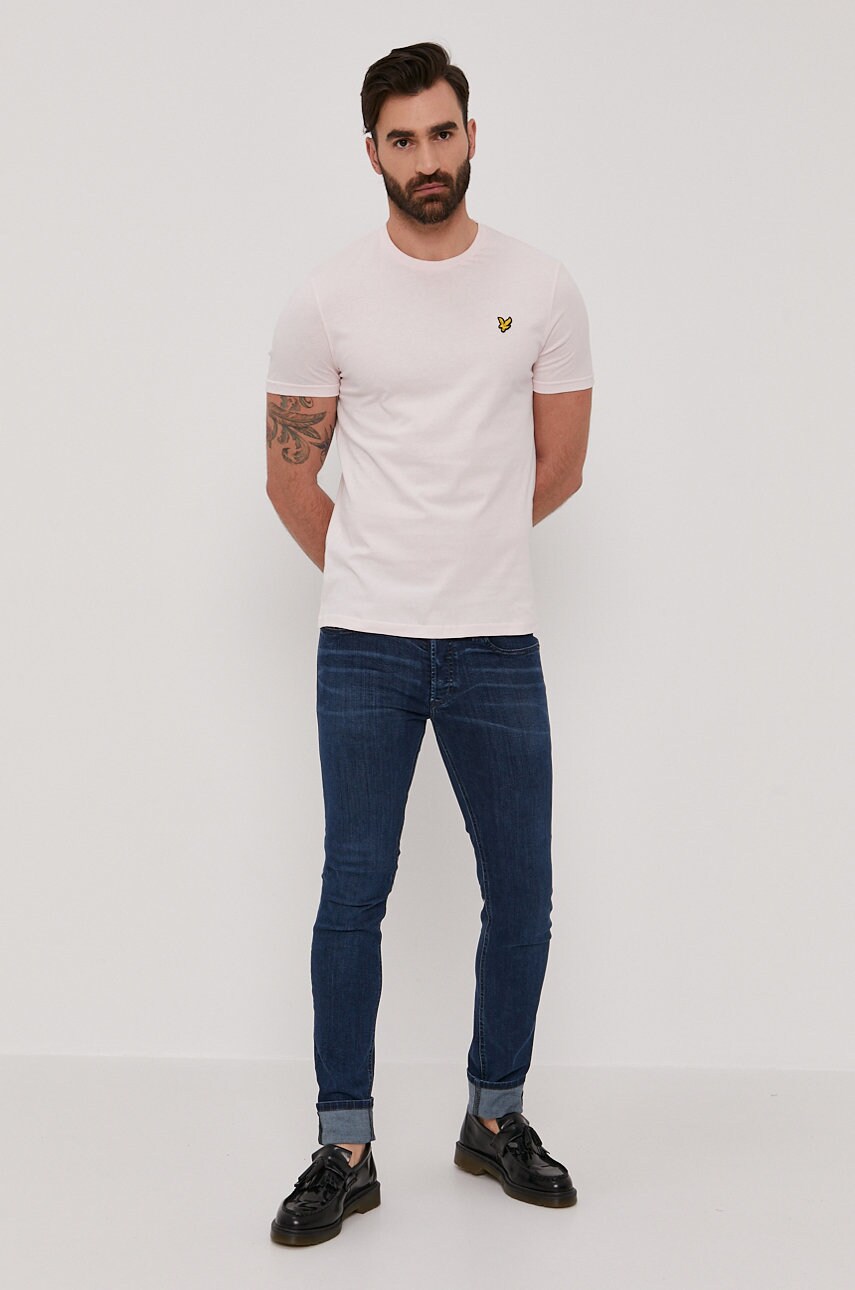 

Футболка Lyle & Scott мужская цвет розовый гладкий