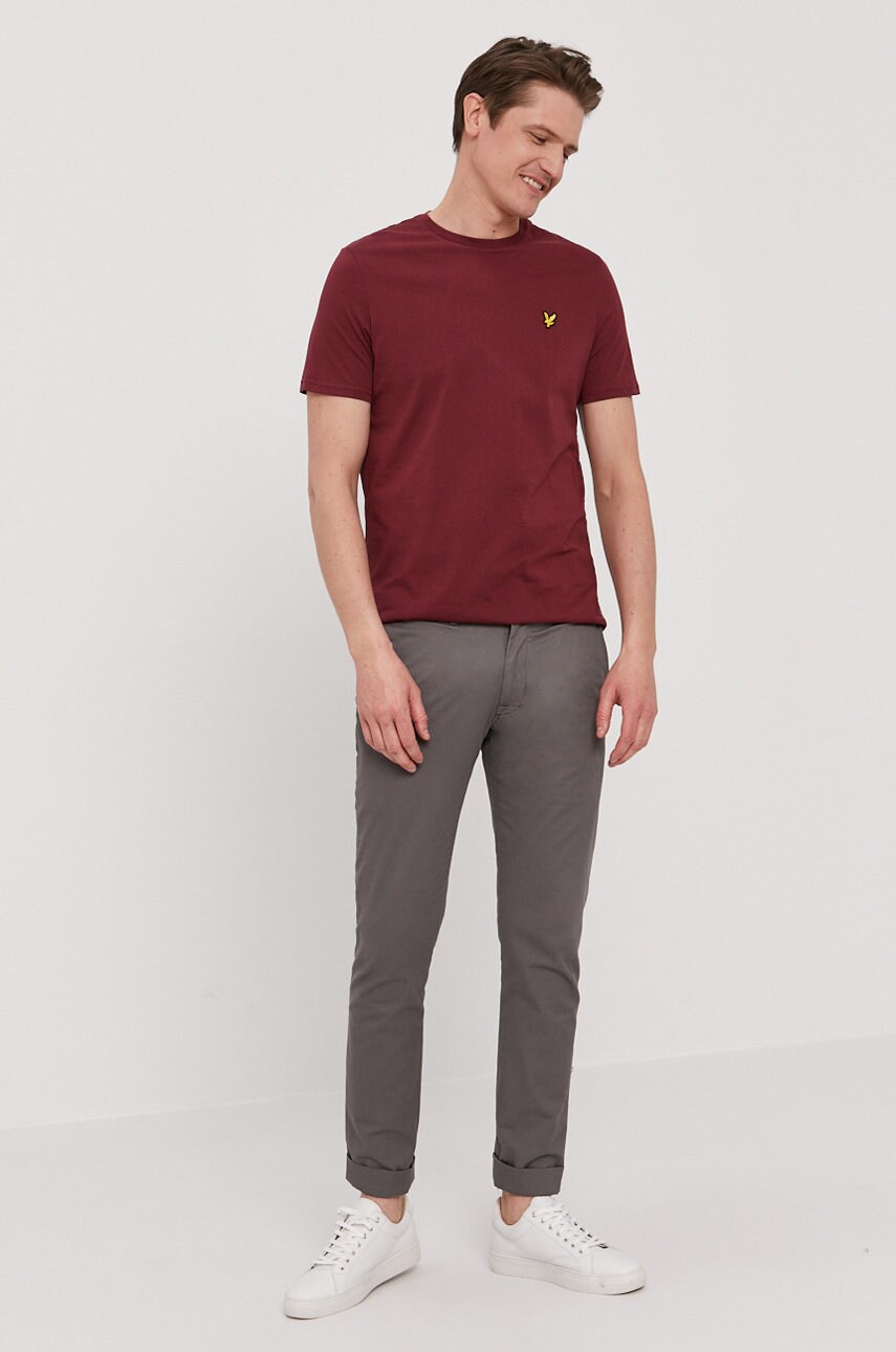 

Футболка Lyle & Scott чоловіча колір бордовий гладкий