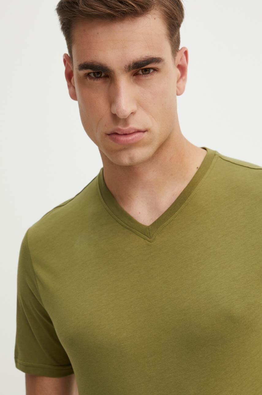 United Colors of Benetton tricou din bumbac culoarea verde, neted