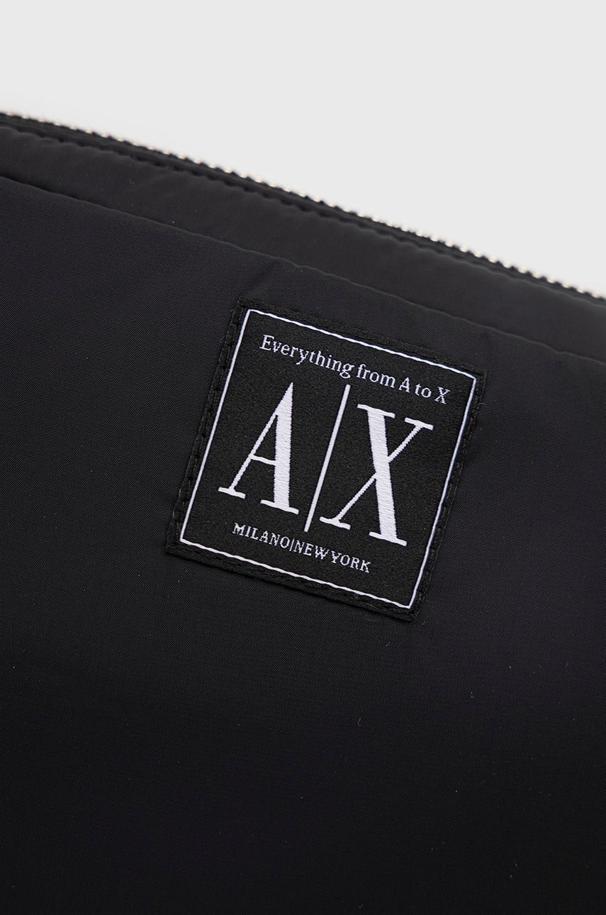 

Косметичка Armani Exchange цвет чёрный