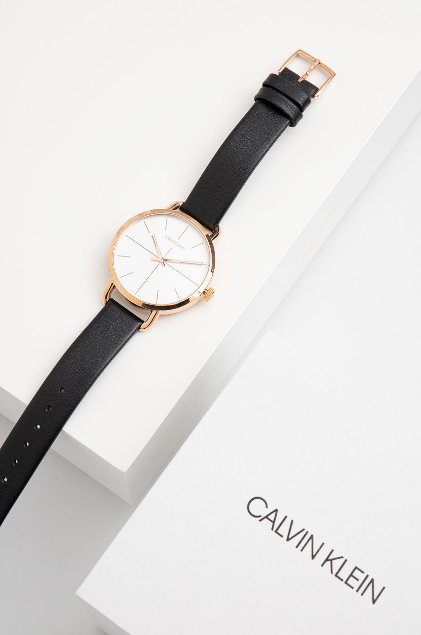 

Часы Calvin Klein женские цвет золотой