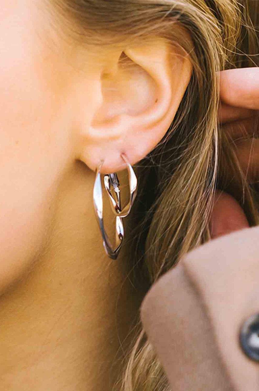 

Сережки Sif Jakobs Jewellery колір срібний