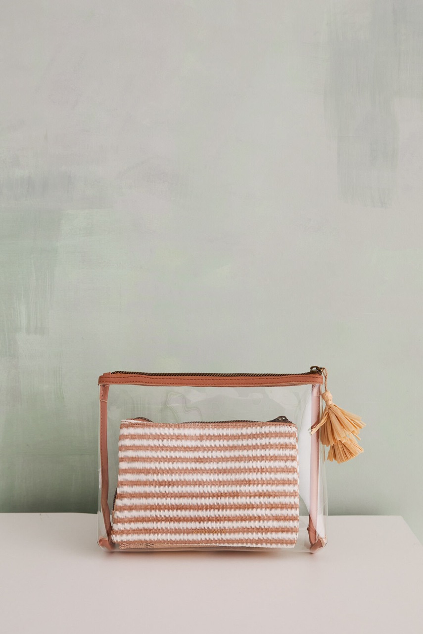 

Косметичка women'secret колір чорний