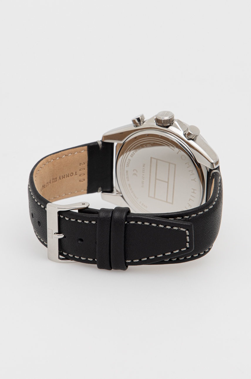 

Годинник Tommy Hilfiger 1791838 чоловічий колір чорний