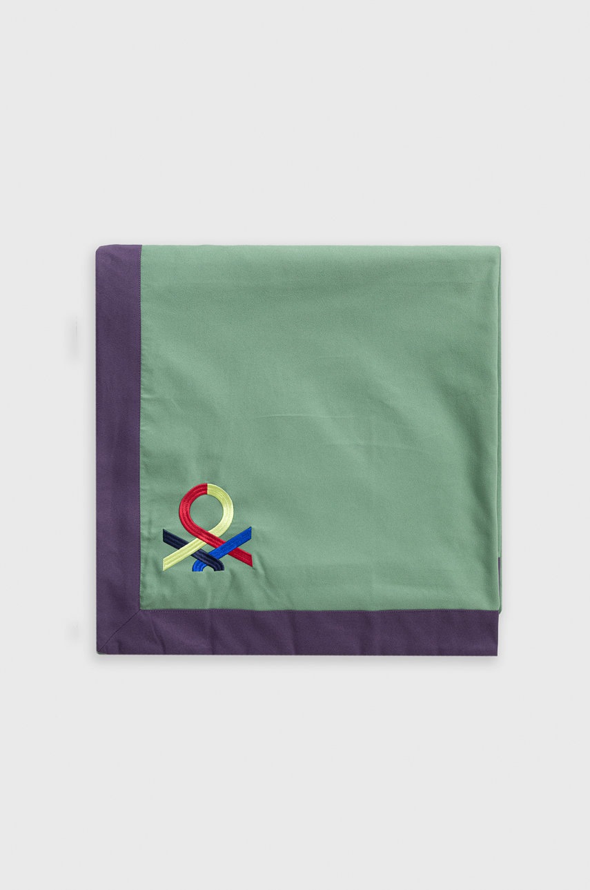 

Рушник United Colors of Benetton колір зелений
