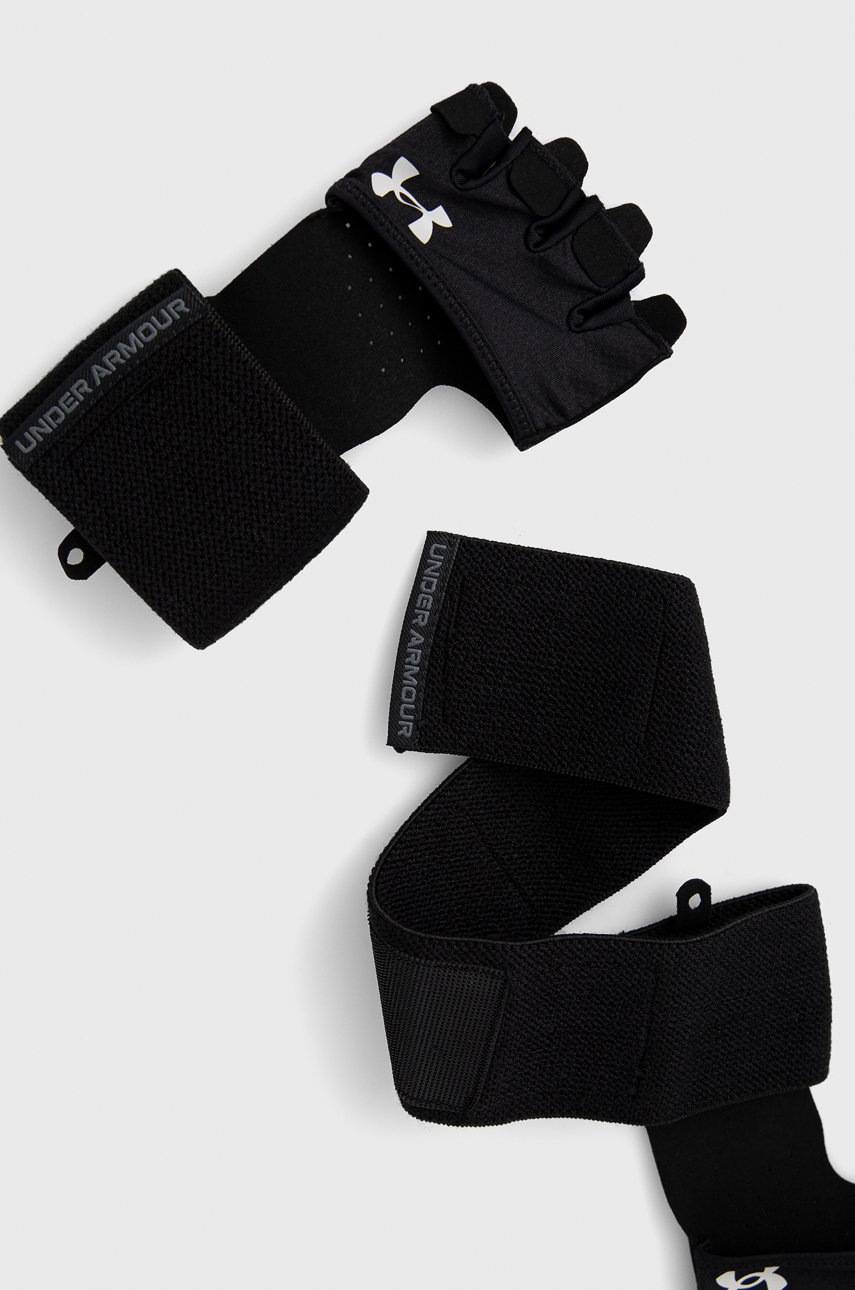 

Перчатки Under Armour 1370194 цвет чёрный