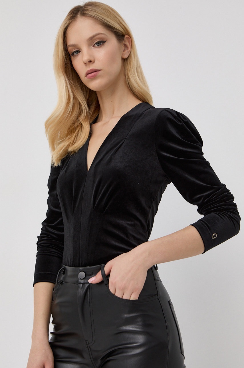 

Блуза Guess дамска в черно с изчистен дизайн, Черен
