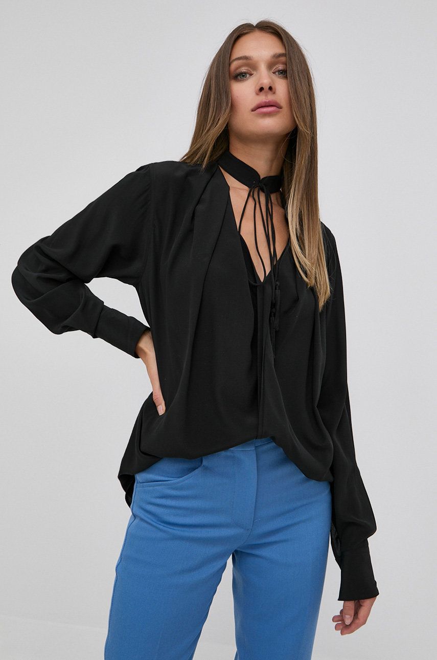 Victoria Beckham camasa de matase femei, culoarea negru, cu un decolteu legat, relaxed 2023 ❤️ Pret Super answear imagine noua 2022