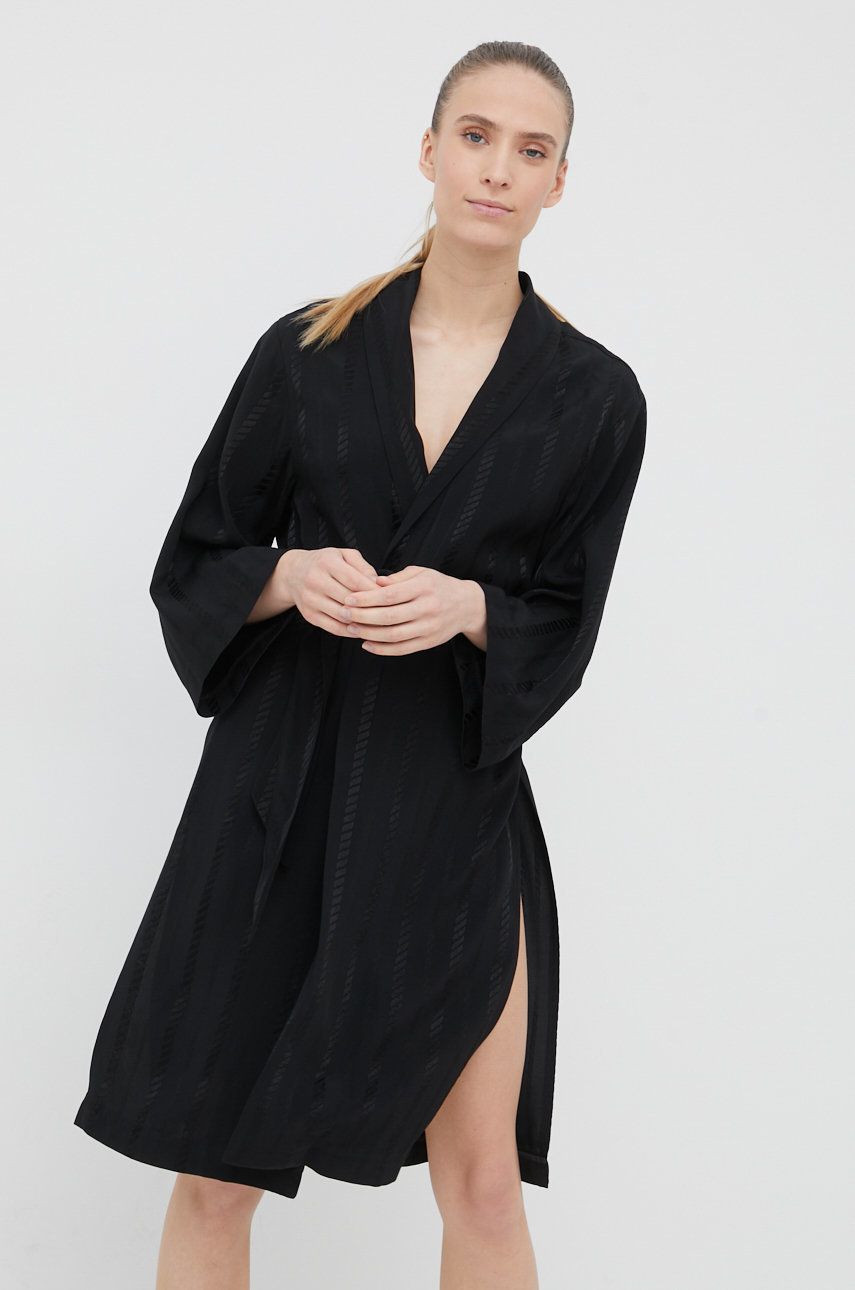Sisley halat culoarea negru imagine reduceri black friday 2021 answear.ro