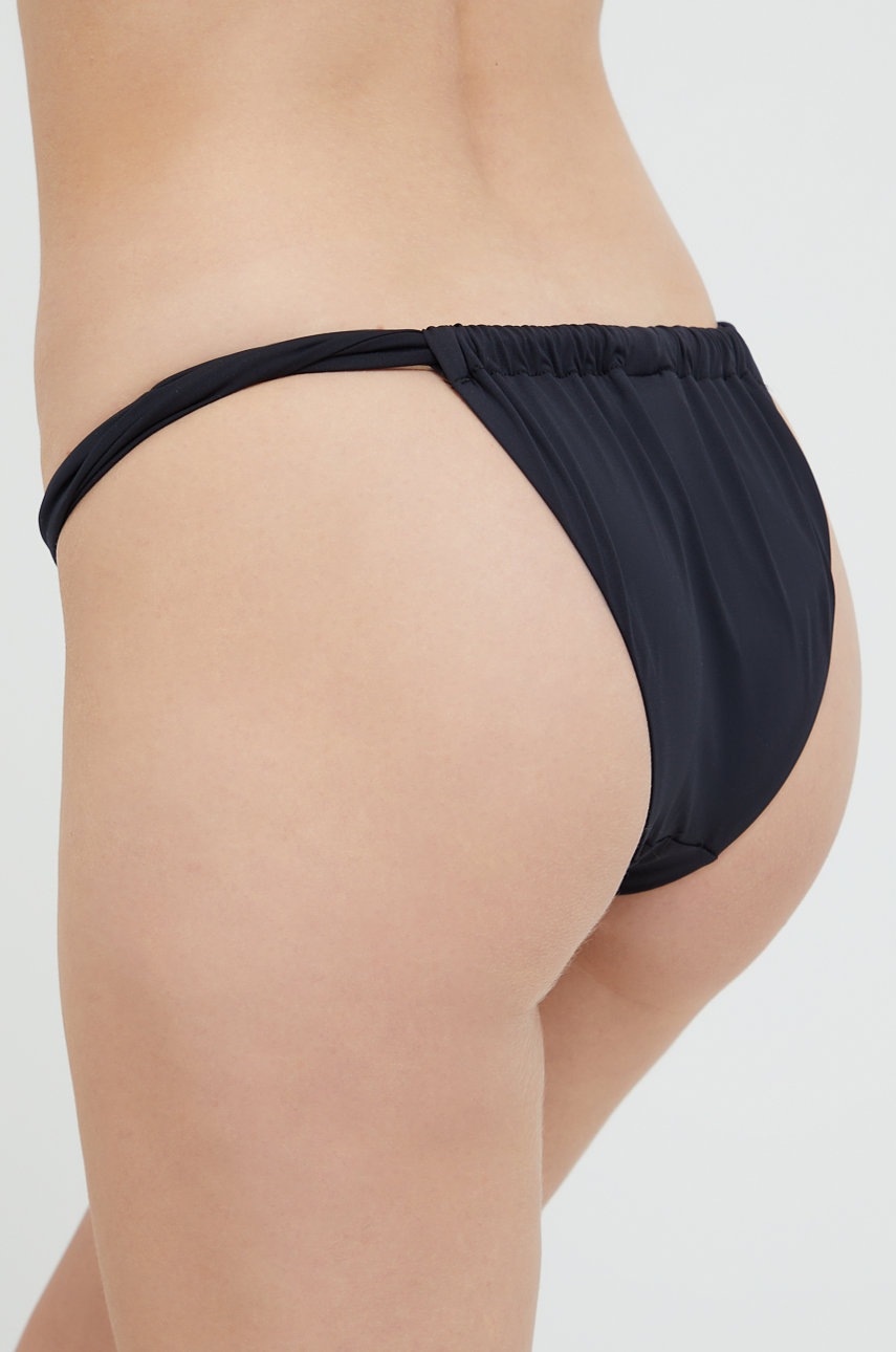 

Купальные трусы United Colors of Benetton цвет чёрный