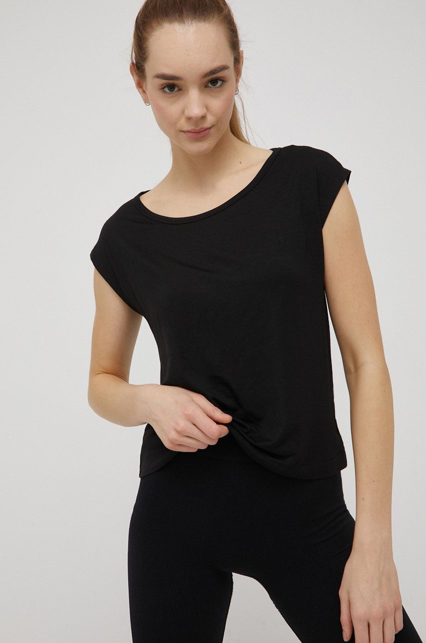 Pyžamové tričko Calvin Klein Underwear černá barva - černá -  96 % Modal