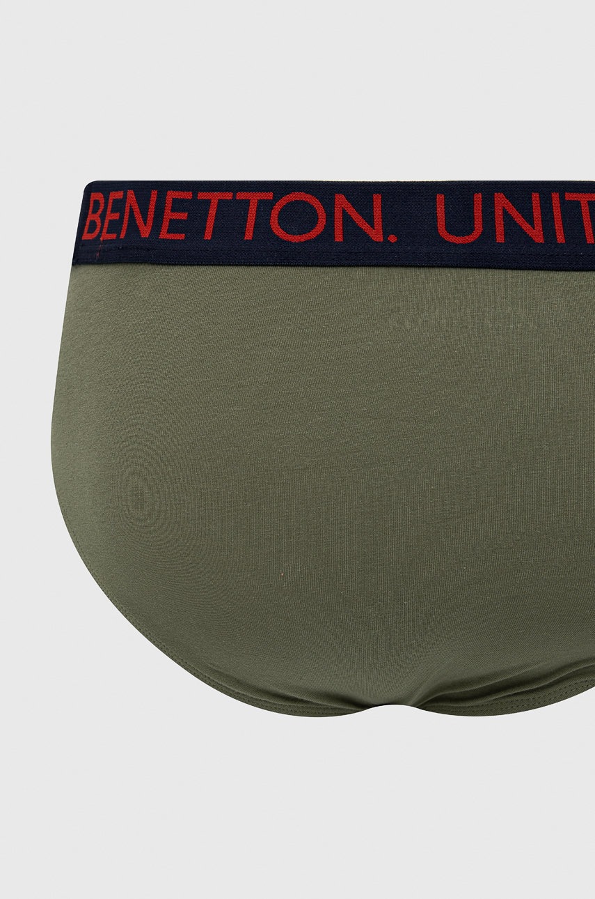 

Сліпи United Colors of Benetton чоловіче колір зелений
