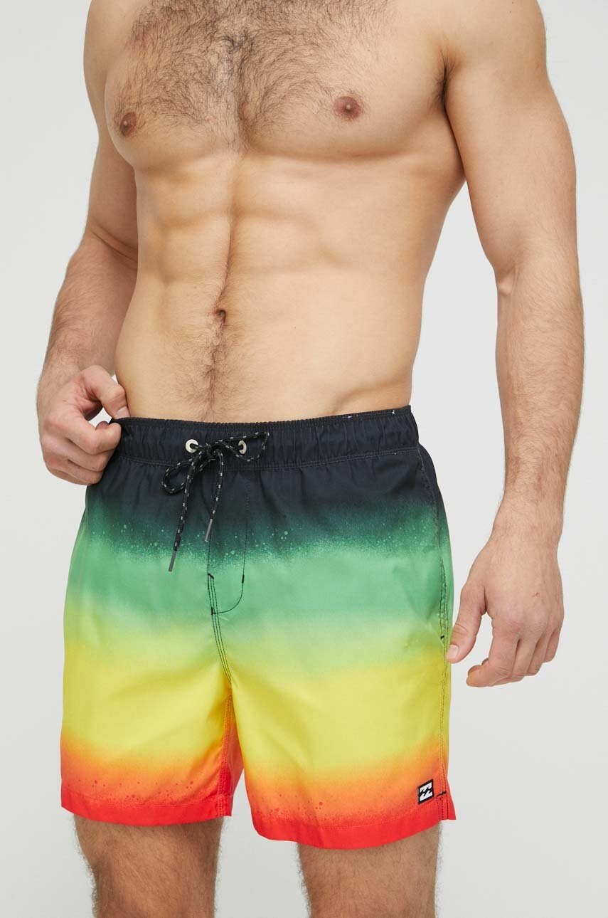 

Купальные шорты Billabong цвет красный