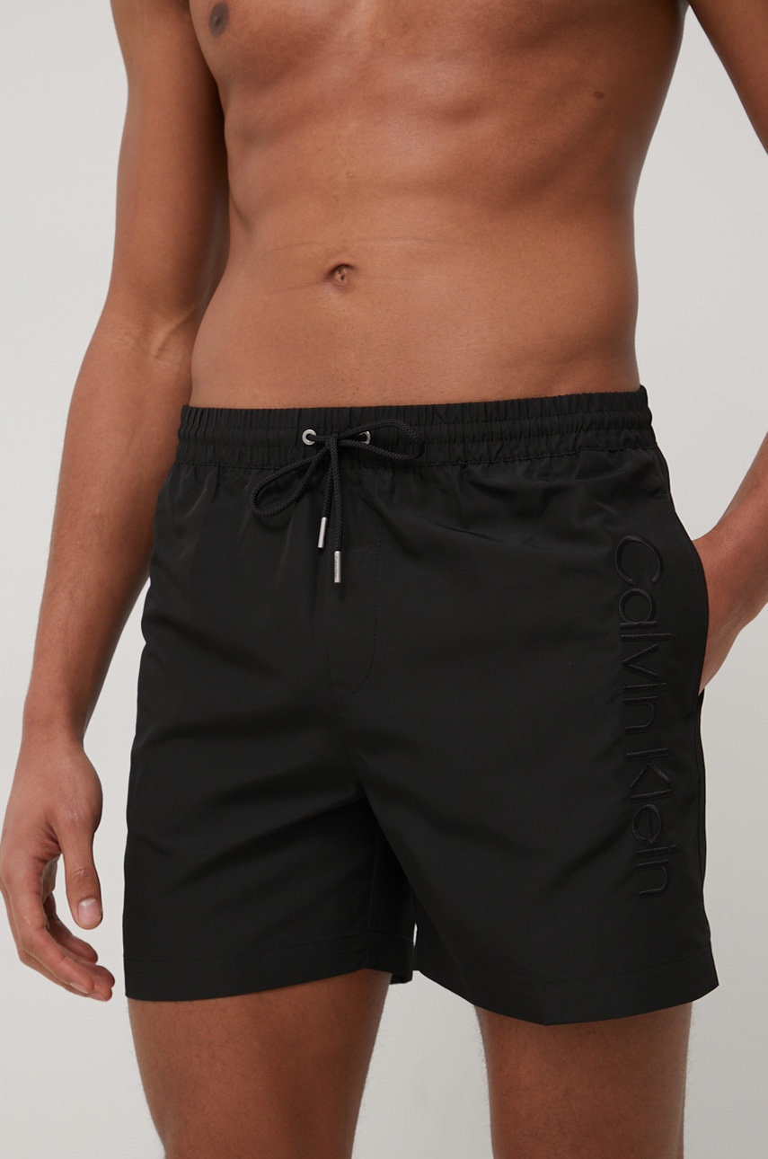 

Плувни шорти Calvin Klein в черно, Черен