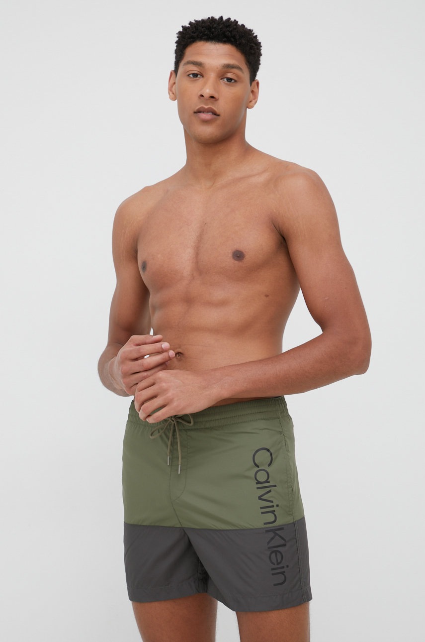 

Плувни шорти Calvin Klein в зелено, Зелен