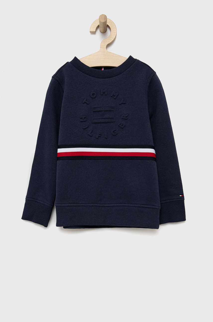 

Детски суичър Tommy Hilfiger в тъмносиньо с апликация, Тъмносин