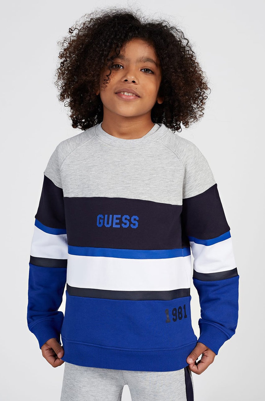 

Детски памучен суичър Guess с принт, Син