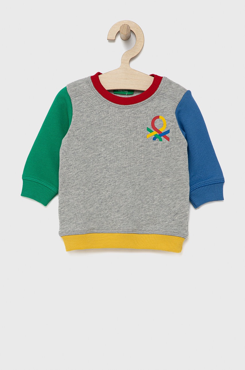 

Детски памучен суичър United Colors of Benetton в сиво с принт, Сив